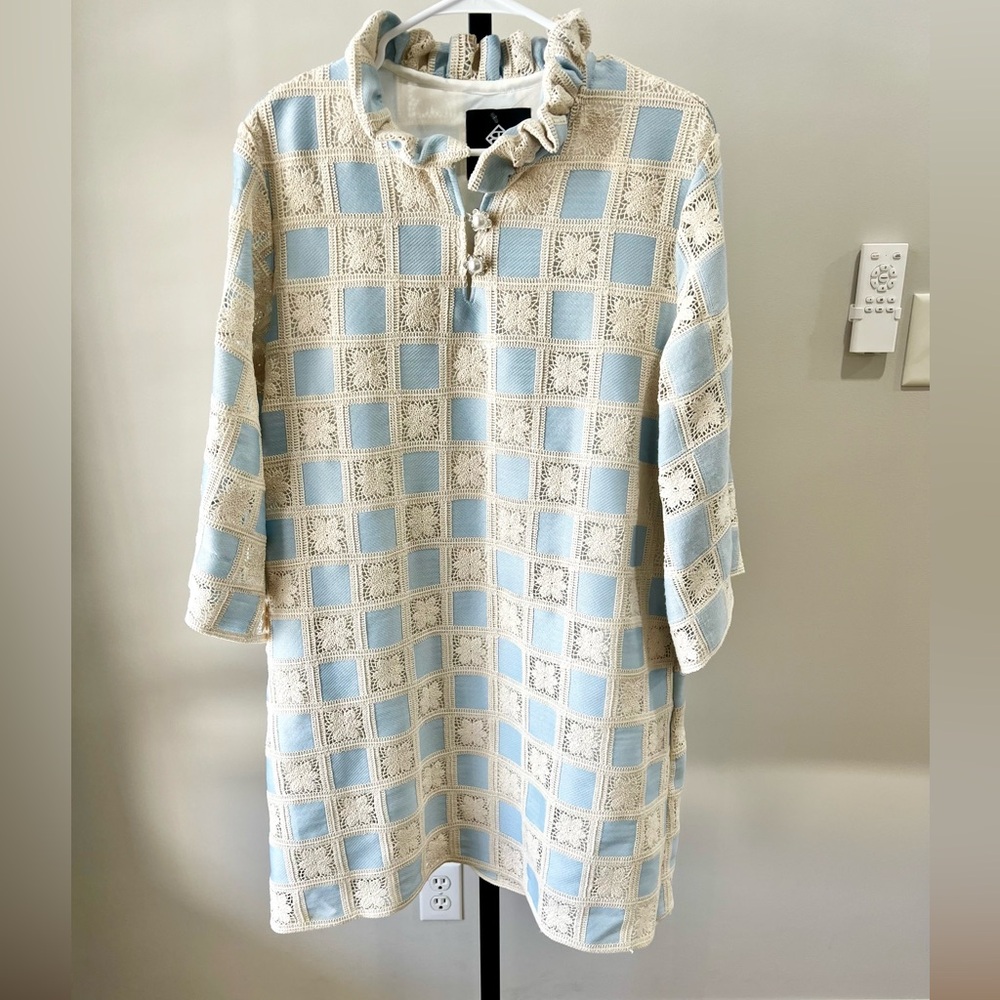 Brianna Cannon Elegant Blue and Cream 3/4 Sleeve Dress